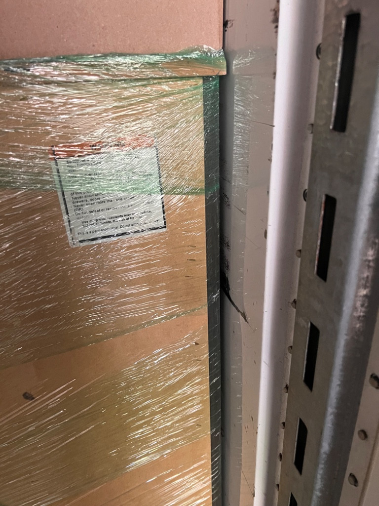 Second photo by Ricardo Brown of National Van Lines Inc - Large